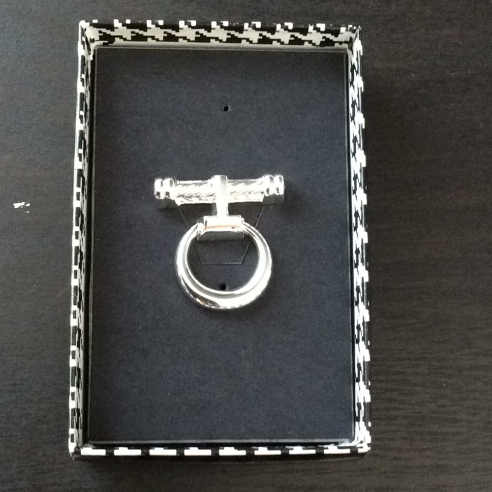 Silver pin - Picture 4 of 4